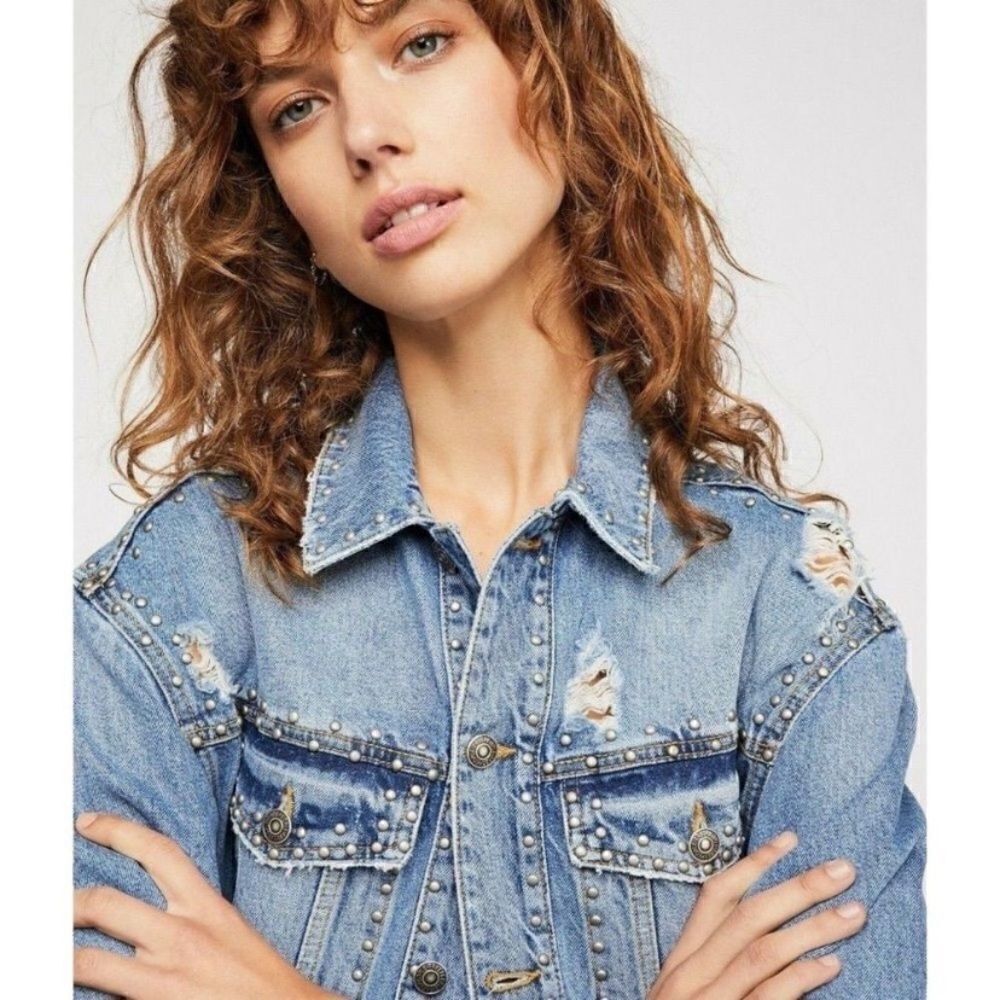 Free People Studded Distressed Jean Jacket Small - Picture 1 of 7